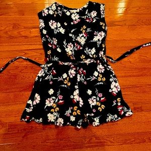 Loft floral romper wrap elastic waist tie size large NWOT